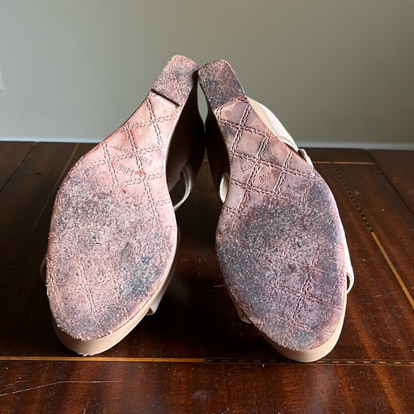 L.A.M.B. - Wedge Platform Sandal - Size 8.5 - Picture 6 of 6